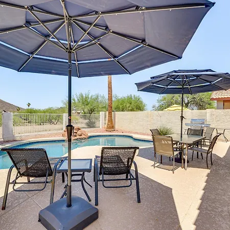 Glendale Escape About 7 Mi To Peoria Sports Complex! Villa